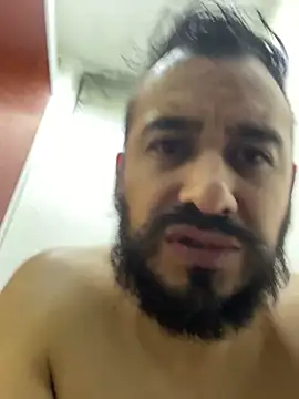 Snapshot of leonardohot1987 chatting on January 2025 04:16:02 AM leonardohot1987 online show from January 2025 04:16:02 AM