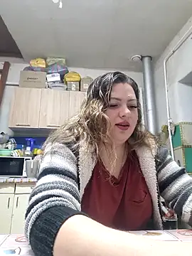 Jyleta online show from December 2025 10:07:02 PM