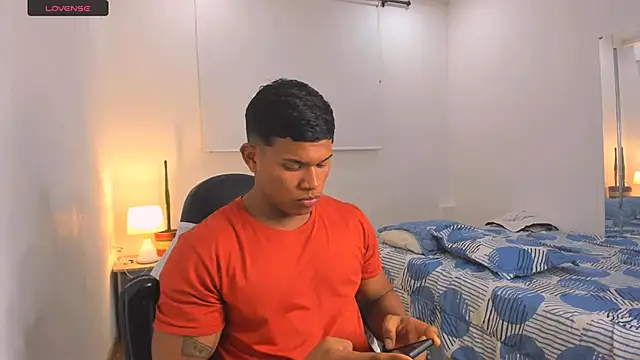 maxsteel177 online show from March 2025 11:31:02 PM