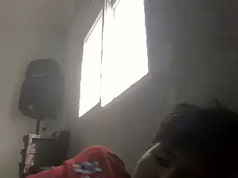 Snapshot of it0z_klk chatting on January 2025 08:17:01 PM it0z klk online show from January 2025 08:17:01 PM