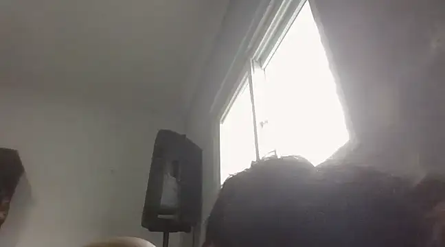 Snapshot of it0z_klk chatting on February 2025 10:12:01 PM it0z klk online show from February 2025 10:12:01 PM