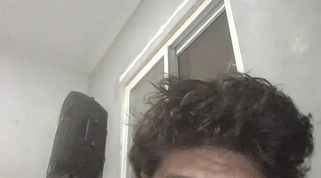 Snapshot of it0z_klk chatting on February 2025 03:24:02 AM it0z klk online show from February 2025 03:24:02 AM