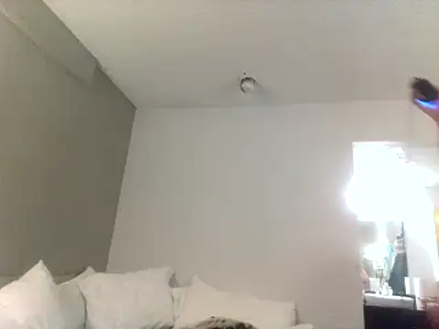 Snapshot of AQuickPhyx chatting on February 2025 01:57:01 AM AQuickPhyx online show from February 2025 01:57:01 AM