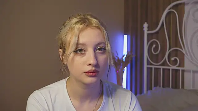 milasmiu online show from January 2025 03:34:02 PM