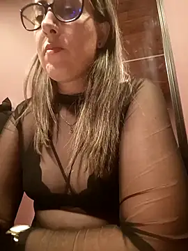 CHARLOTTE 1711 online show from April 2026 03:34:01 AM