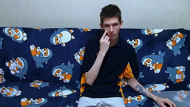 Lester Broo online show from May 2026 10:39:01 PM