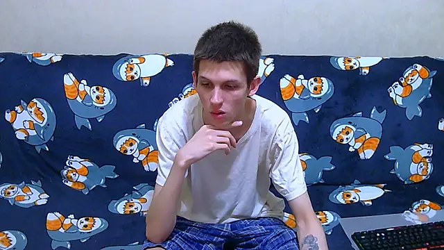 Lester Broo online show from May 2026 01:46:01 AM