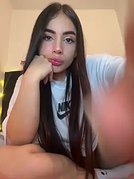 tamy xoo online show from March 2025 12:05:01 AM