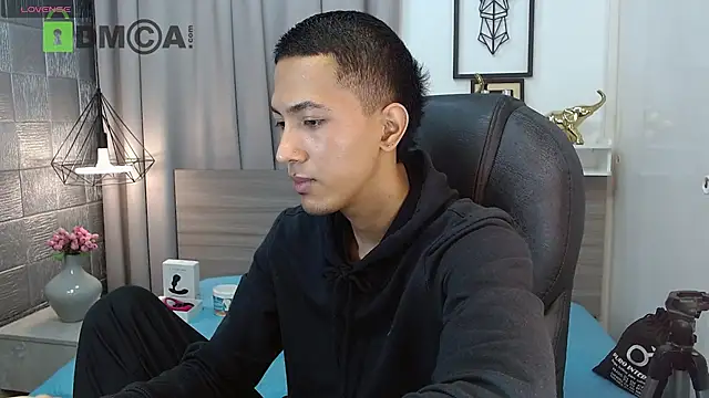 HarolddXL online show from April 2026 01:46:01 PM