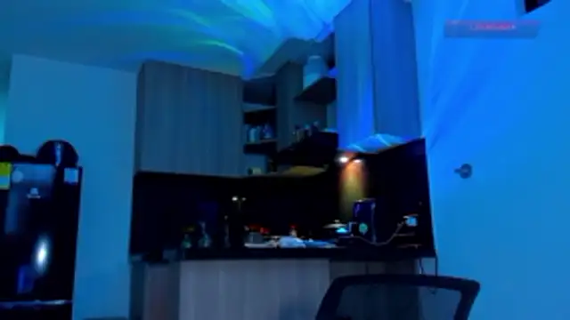 austinoficial online show from April 2026 10:00:02 PM