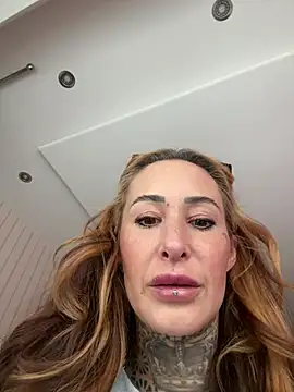 Black sweet Rose online show from January 2026 02:19:01 PM