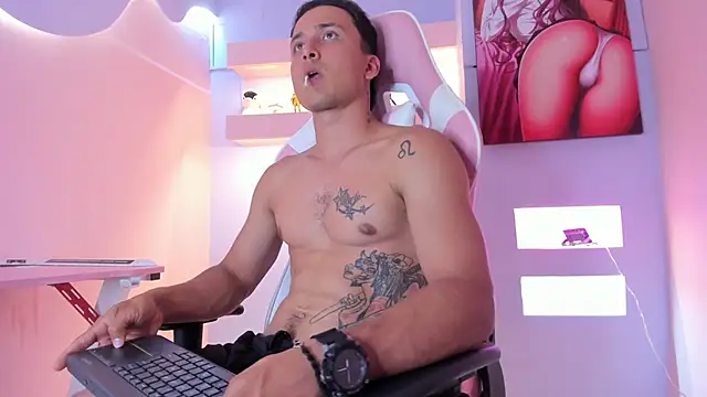 BrandonColee online show from January 2025 07:16:02 PM