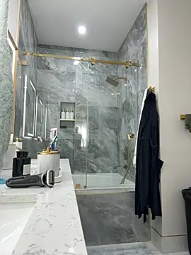 carlospingalinda online show from January 2025 07:41:02 PM