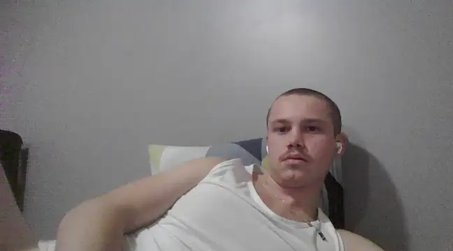 Snapshot of purplhouse chatting on January 2025 05:22:02 PM purplhouse online show from January 2025 05:22:02 PM