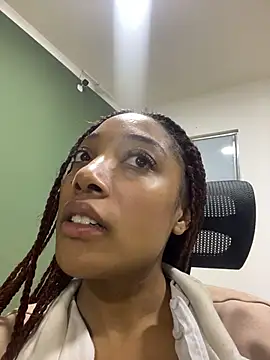 esmeralda-bk online show from March 2026 07:42:01 PM