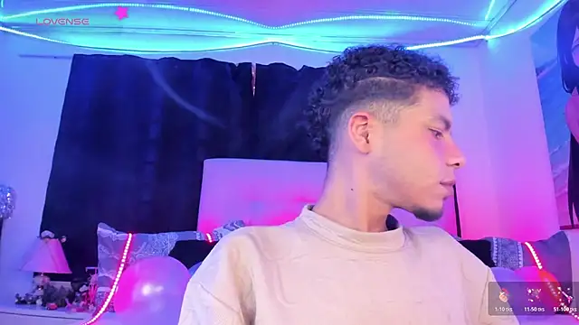 Ethan Boyy online show from March 2026 08:49:01 PM