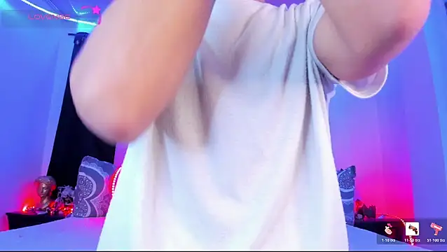 Ethan Boyy online show from April 2026 06:12:01 PM