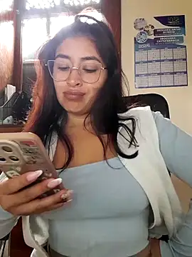 AnonymousGirl online show from February 2026 06:31:01 PM