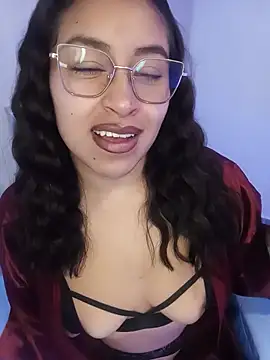 Snapshot of AnonymousGirl chatting on August 2026 03:25:01 PM AnonymousGirl online show from August 2026 03:25:01 PM