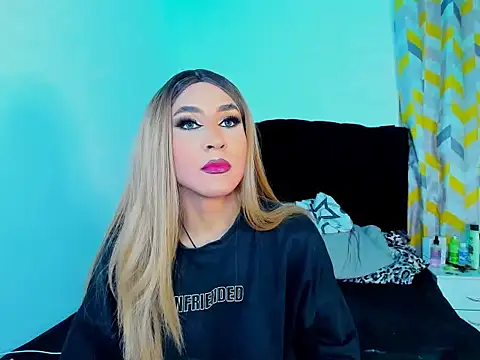 Georgina Giio online show from December 2025 01:24:01 AM