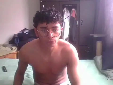 Snapshot of elbebesitobebelean666 chatting on November 2025 03:45:01 PM elbebesitobebelean666 online show from November 2025 03:45:01 PM