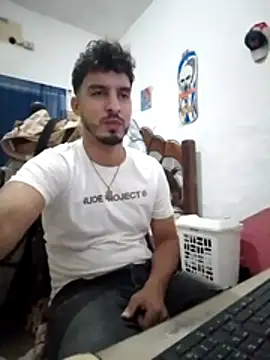 alejo5288 online show from November 2025 02:44:02 AM