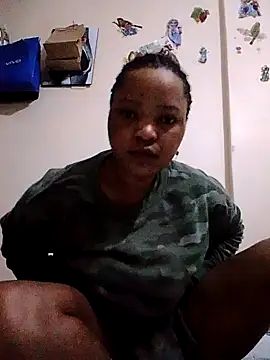Snapshot of InfestedFishpond chatting on July 2026 12:14:02 AM InfestedFishpond online show from July 2026 12:14:02 AM
