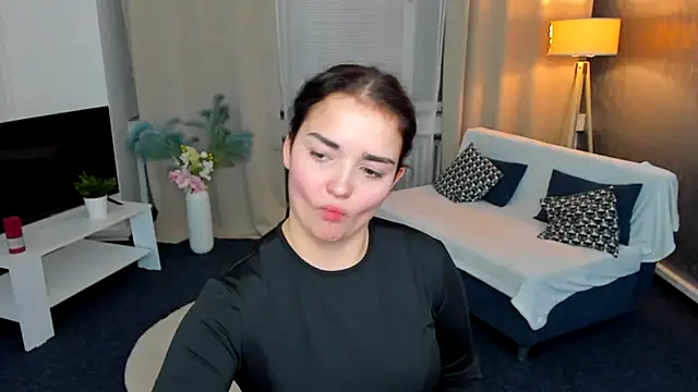 AmeliaLoveee online show from January 2025 05:37:01 PM