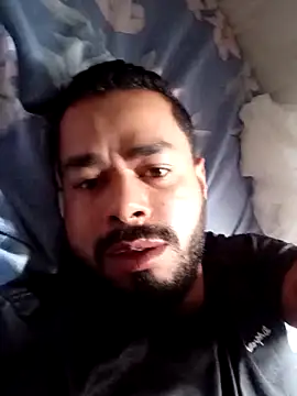 Snapshot of Moreno331391 chatting on October 2025 03:58:01 PM Moreno331391 online show from October 2025 03:58:01 PM