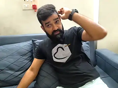 fuck buddiess online show from February 2025 01:55:02 AM