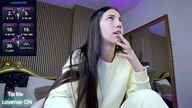 KeylaBlair online show from March 2025 05:01:01 PM