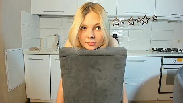 SynnoveEyre online show from February 2025 05:52:02 PM