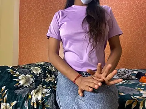 Snapshot of Sandhya_lovely chatting on January 2025 09:35:01 AM Sandhya lovely online show from January 2025 09:35:01 AM