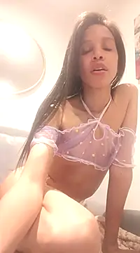 Keyler True18 online show from February 2025 06:40:01 PM