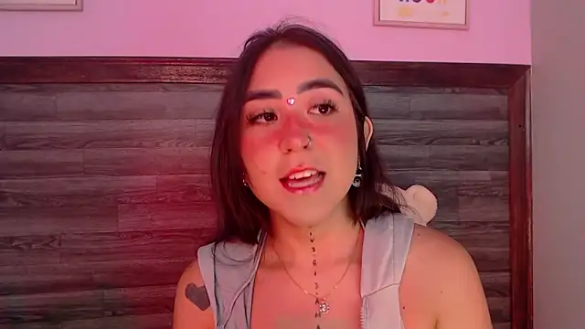 AdaaMillan online show from February 2026 08:34:01 PM