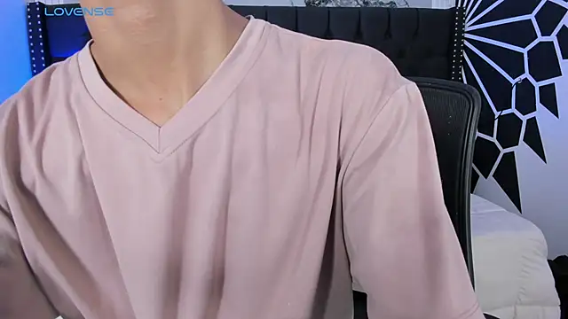 EthaanCox online show from March 2026 08:03:01 PM