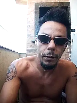 Santanacumxplod online show from April 2026 03:58:02 PM