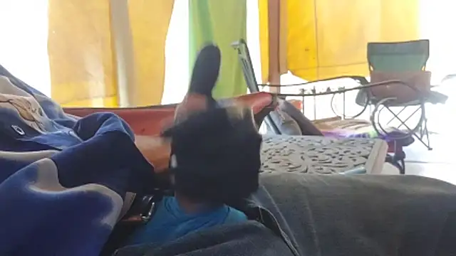 bwcbeat83 online show from December 2025 09:00:02 PM