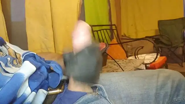 bwcbeat83 online show from February 2026 01:23:02 AM