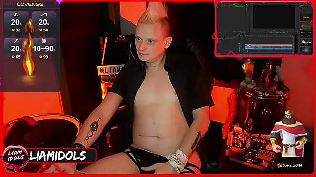 Snapshot of LiamIdols chatting on January 2025 09:46:02 PM LiamIdols online show from January 2025 09:46:02 PM