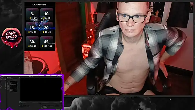 Snapshot of LiamIdols chatting on November 2025 09:05:02 PM LiamIdols online show from November 2025 09:05:02 PM