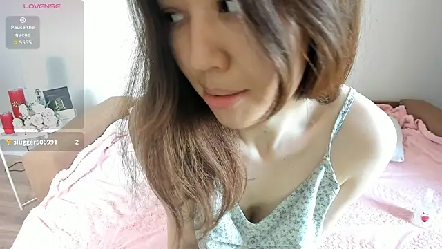 Snapshot of novaaskyy chatting on July 2026 05:45:02 AM novaaskyy online show from July 2026 05:45:02 AM