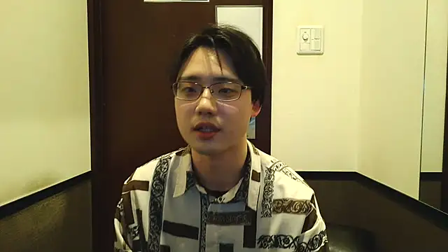 Snapshot of nunnun00 chatting on February 2025 10:26:02 AM nunnun00 online show from February 2025 10:26:02 AM