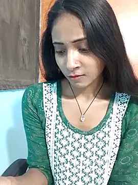 Snapshot of Divya-2007 chatting on February 2025 02:20:01 AM Divya-2007 online show from February 2025 02:20:01 AM