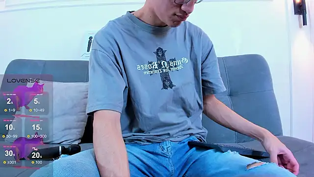 Cum hunters online show from February 2026 03:24:02 AM