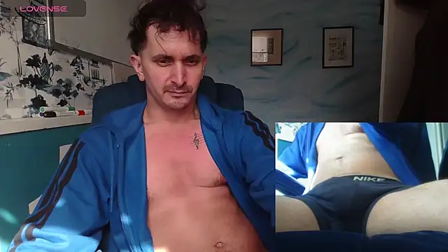 riffraphboi online show from April 2026 10:31:01 AM