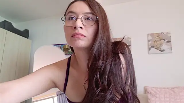 Andrewine89 online show from April 2026 06:42:01 PM