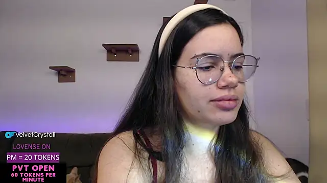 crystalll room online show from November 2025 06:23:02 AM