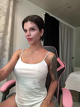 Snapshot of Rosariolovex chatting on March 2025 06:36:01 PM Rosariolovex online show from March 2025 06:36:01 PM