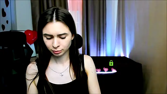 Snapshot of flora_ri chatting on February 2025 01:44:02 PM flora ri online show from February 2025 01:44:02 PM